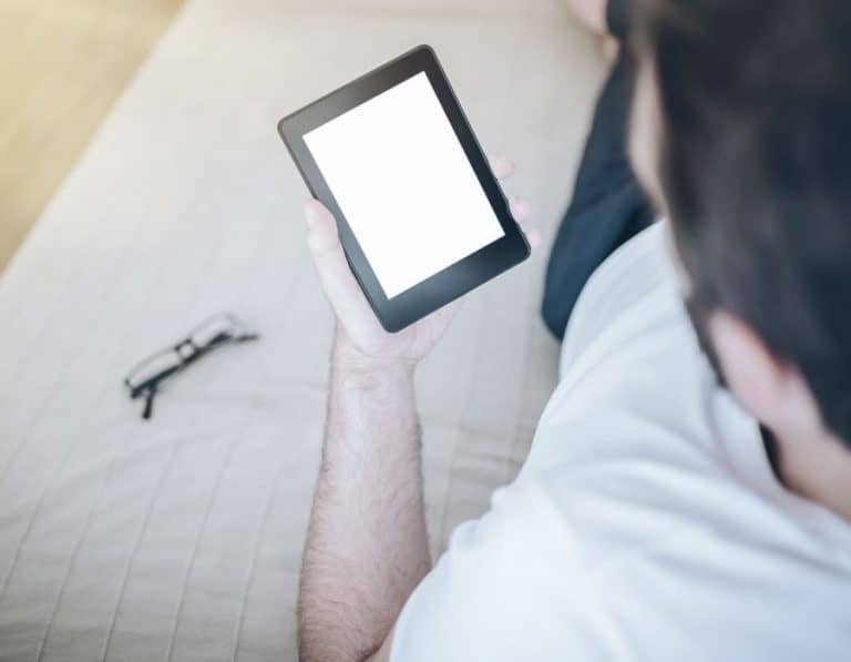 Kindle Paperwhite Blue Light Concerns